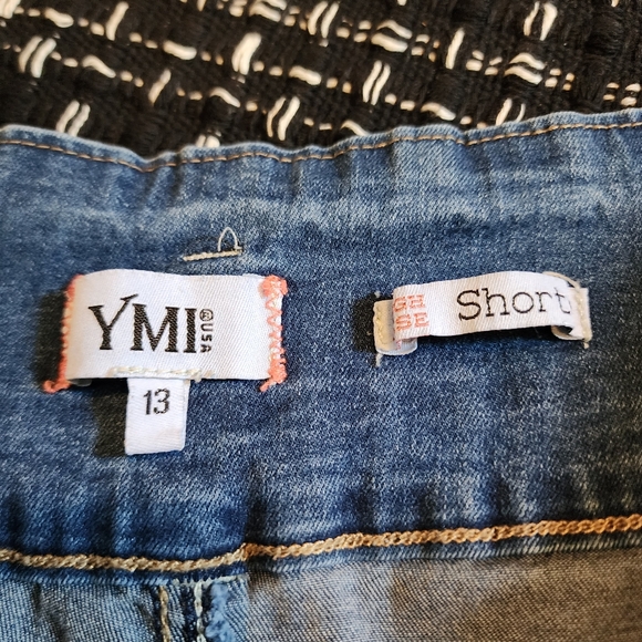 YMI High Rise Jean Shorts Junior's Size 13 - Picture 7 of 8